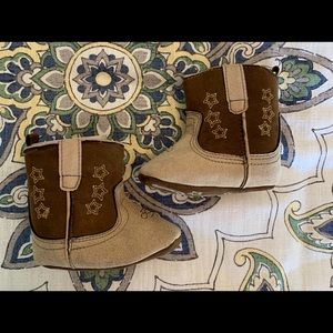 NWOT Rising Star 6-9M Velcro Cowboy Cowgirl Boots